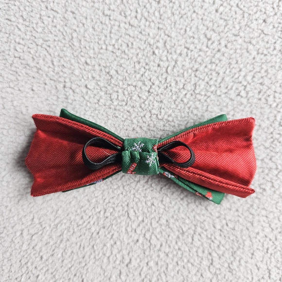 Blueberry Pet | Set of 2 Christmas Holiday Bowties - Picture 7 of 7